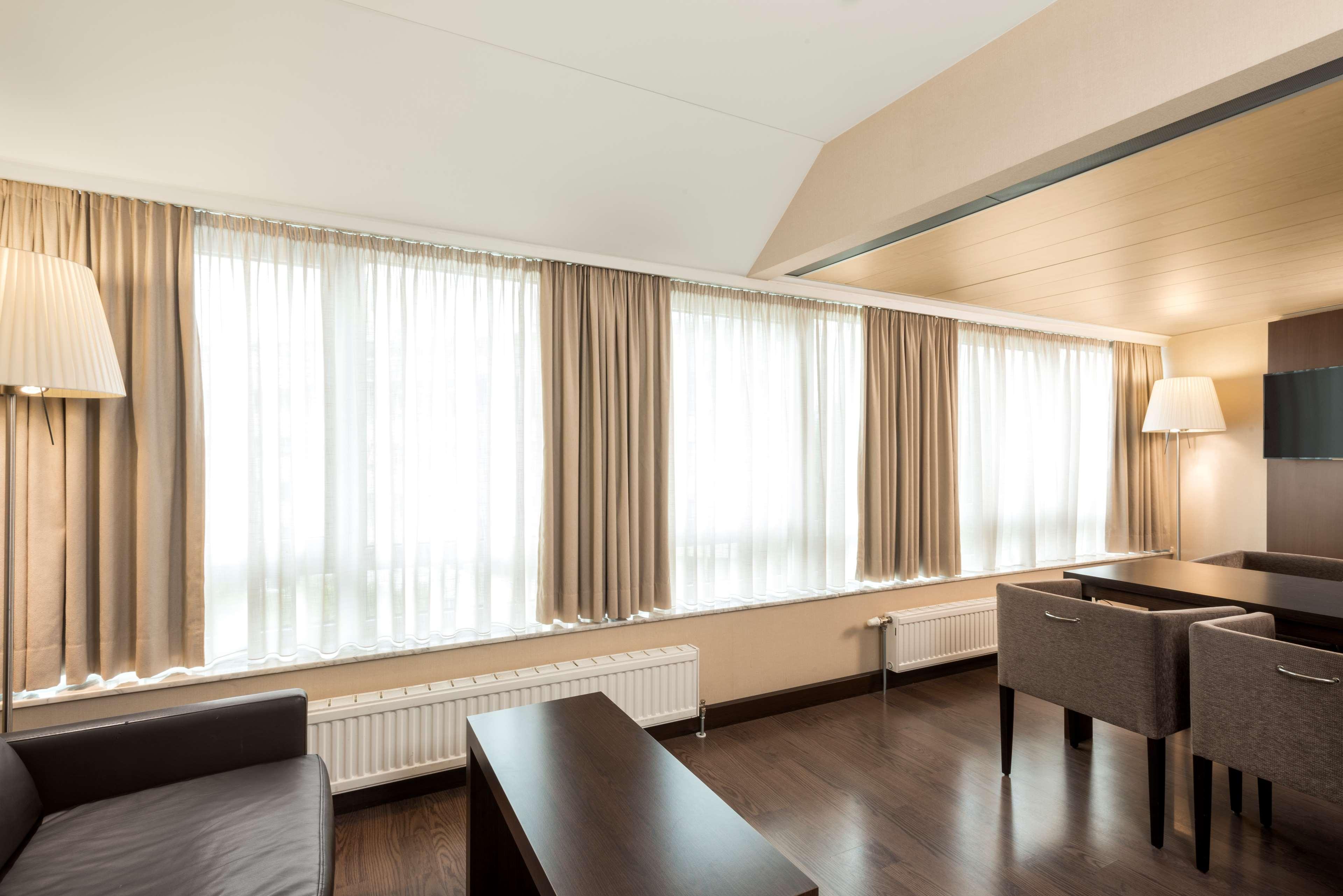 Nh Duesseldorf Koenigsallee Екстер'єр фото